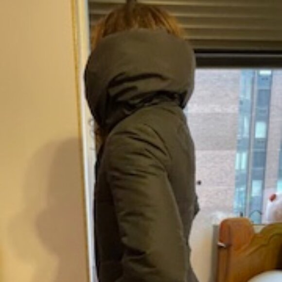 Steve Searle black down coat XS - Picture 2 of 4